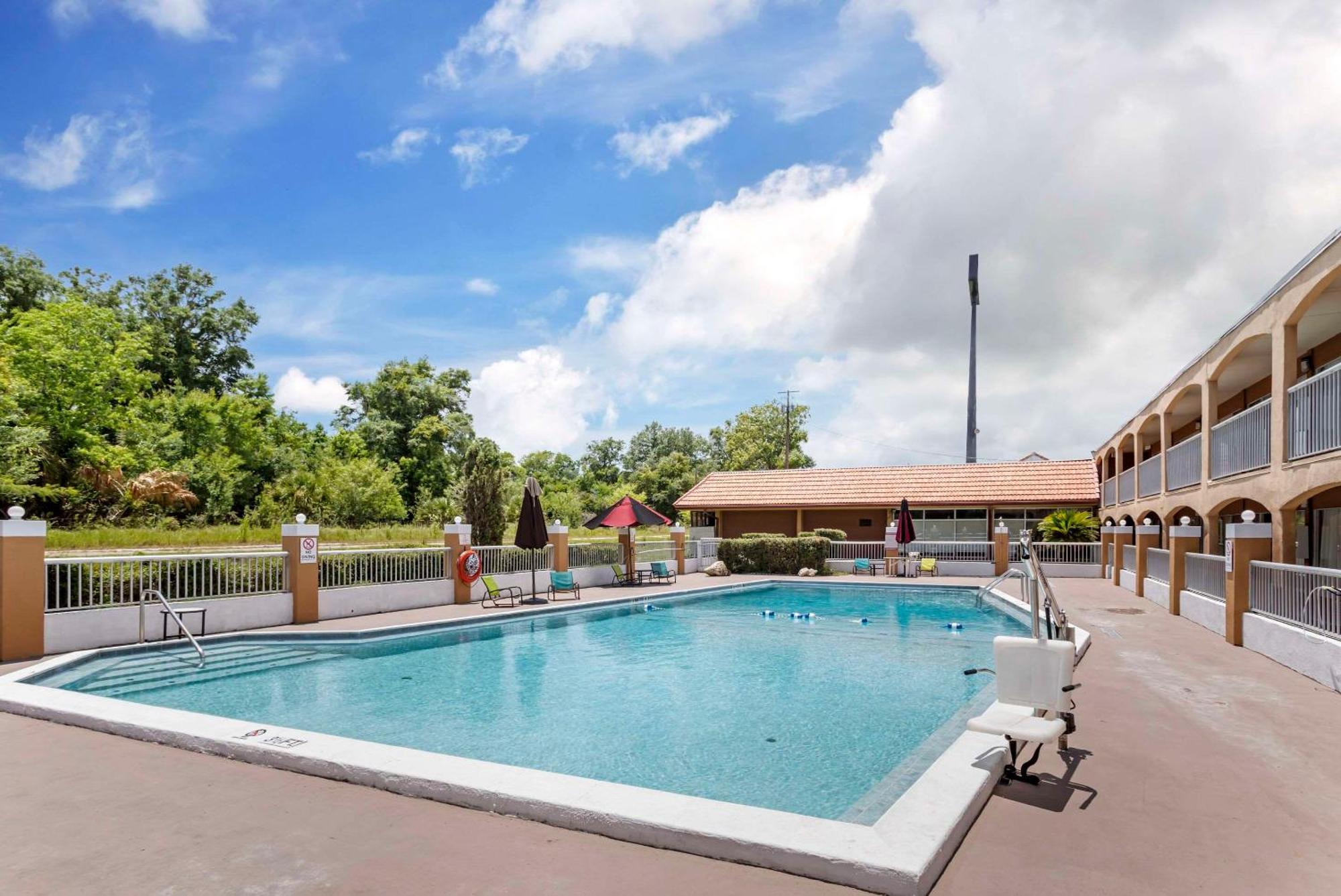 Quality Inn Alachua - Gainesville Area Dış mekan fotoğraf