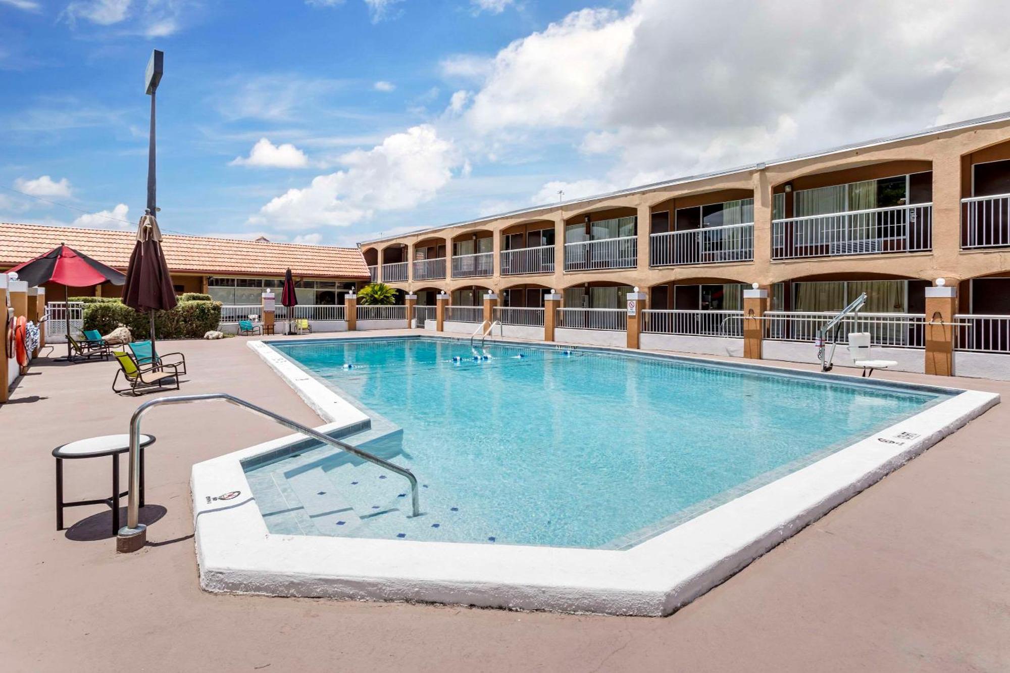 Quality Inn Alachua - Gainesville Area Dış mekan fotoğraf